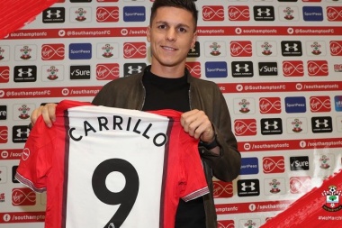 La presentación de Carrillo en su nuevo club
