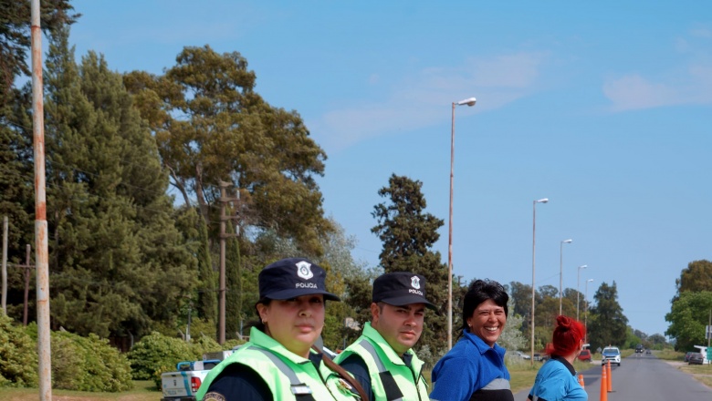 Primer operativo de la Policía Ecológica en el Paraje El Pino con control vehicular y el  transporte de carga yde sustancias peligrosas