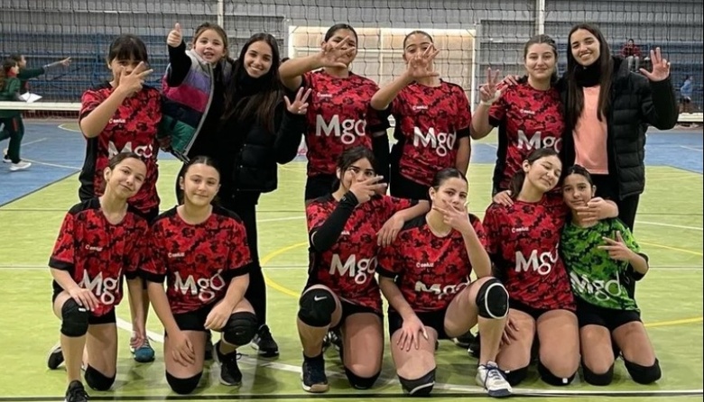 Pleno de victorias para la Escuela Municipal de Vóley de Magdalena