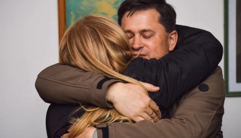 Castelli suma apoyo de Kicillof y refuerza su campaña con obras estratégicas