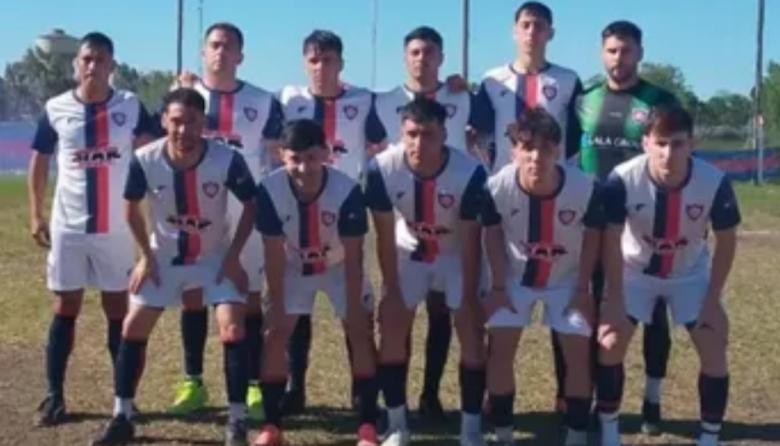 Villa confirmó las novedades de su plantel para la temporada 2026