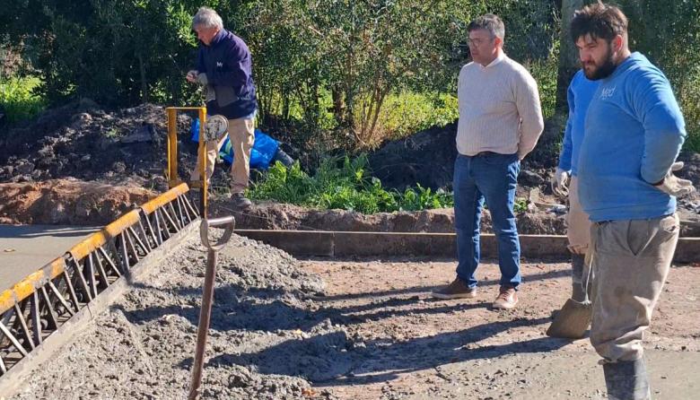 La gestión de Hourcade avanza con el plan de pavimento en Magdalena y Bartolomé Bavio