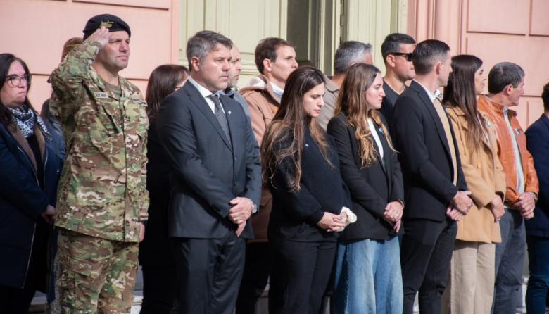 Magdalena celebró el 216° aniversario de la Revolución de Mayo en Plaza San Martín