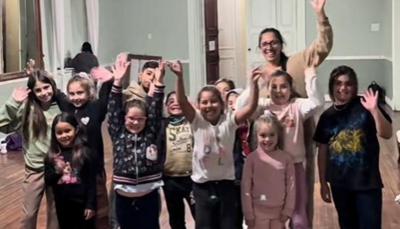 Más de 700 vecinos ya participan de los Talleres Culturales Municipales