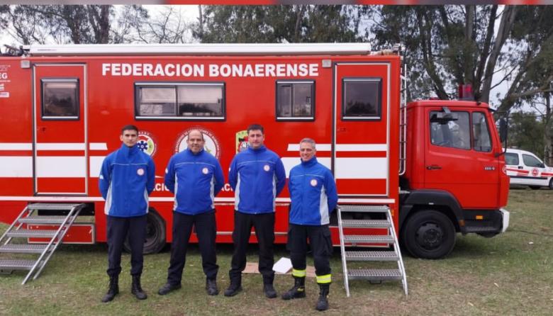 Bomberos de Magdalena participaron de una práctica de la Brigada USAR en Burzaco