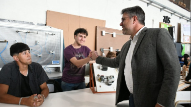 El Intendente Lisandro Hourcade participó de la Expo Técnica 2025 junto al Director del INET