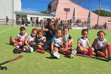 Hockey infantil con identidad: Magdalena fue sede de una jornada formativa y de encuentro