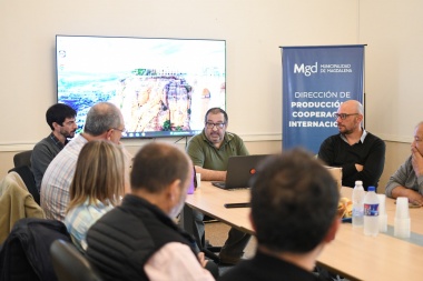 El Municipio relanza la campaña contra la varroasis junto a apicultores locales