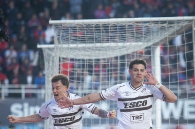 Franco Zapiola metió a Platense en la final y llenó de emoción a todo Magdalena