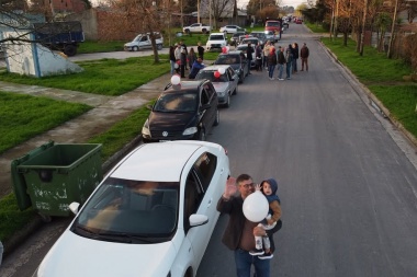 La lista Somos Buenos Aires cerró su campaña con una multitudinaria caravana