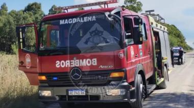 Vuelco vehicular en Ruta 11 a la altura de Curva Grande