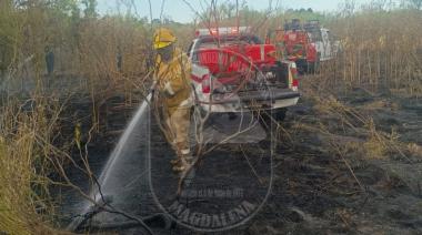 Intensa jornada de incendios forestales y trabajo regional de bomberos en Magdalena y la zona