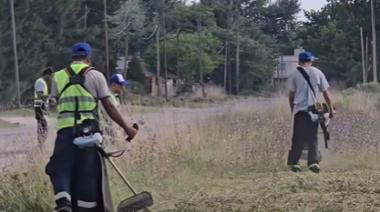 Avanzan tareas de mantenimiento y saneamiento en el barrio La Loma