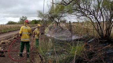 Bomberos acudieron a un principio de incendio en la zona del Arroyo Buñirigo