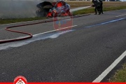 Incendio vehicular en Esquina Negra: rápida intervención de Bomberos de Magdalena